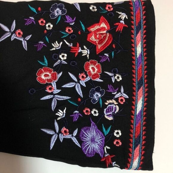 Parker Adelise Embroidered Cold Shoulder Top - Picture 8 of 16